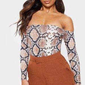 Pretty Little Thing Snakeskin Bodysuit NWOT, Sz 6